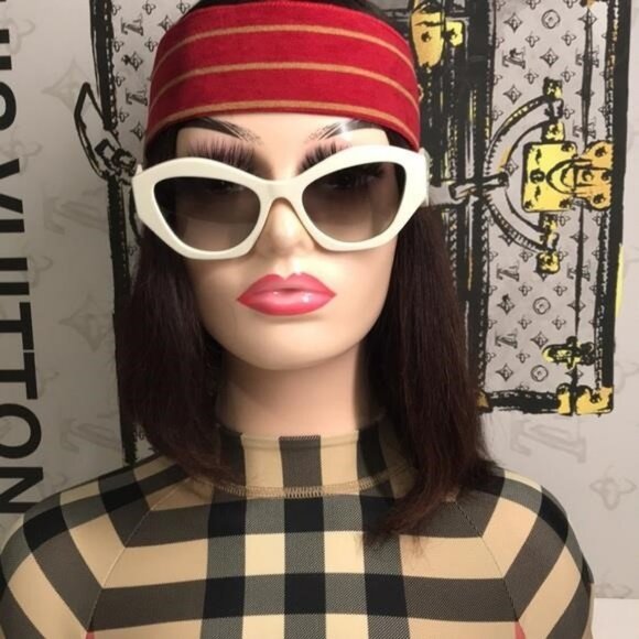 New Authentic Prada SPR 07Y Women’s Sunglasses – White Frame - Picture 6 of 12